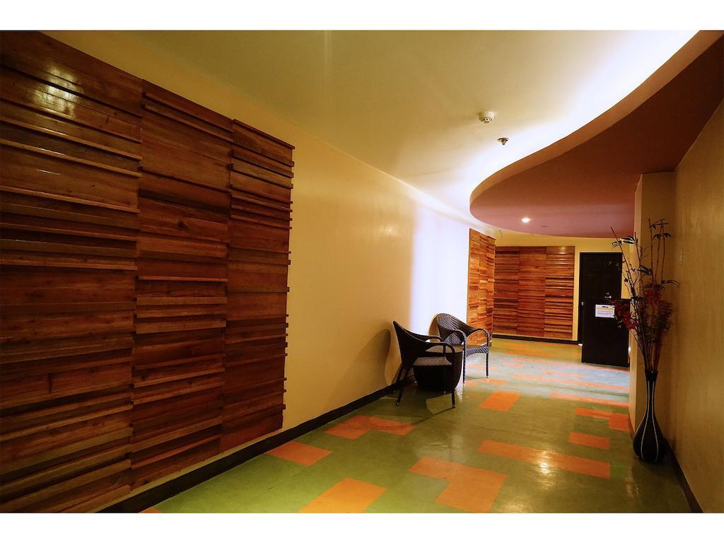 סבו Sugbutel Family Hotel מראה חיצוני תמונה