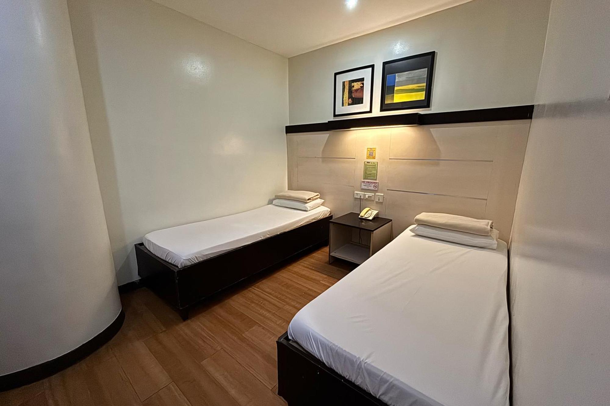 סבו Sugbutel Family Hotel מראה חיצוני תמונה