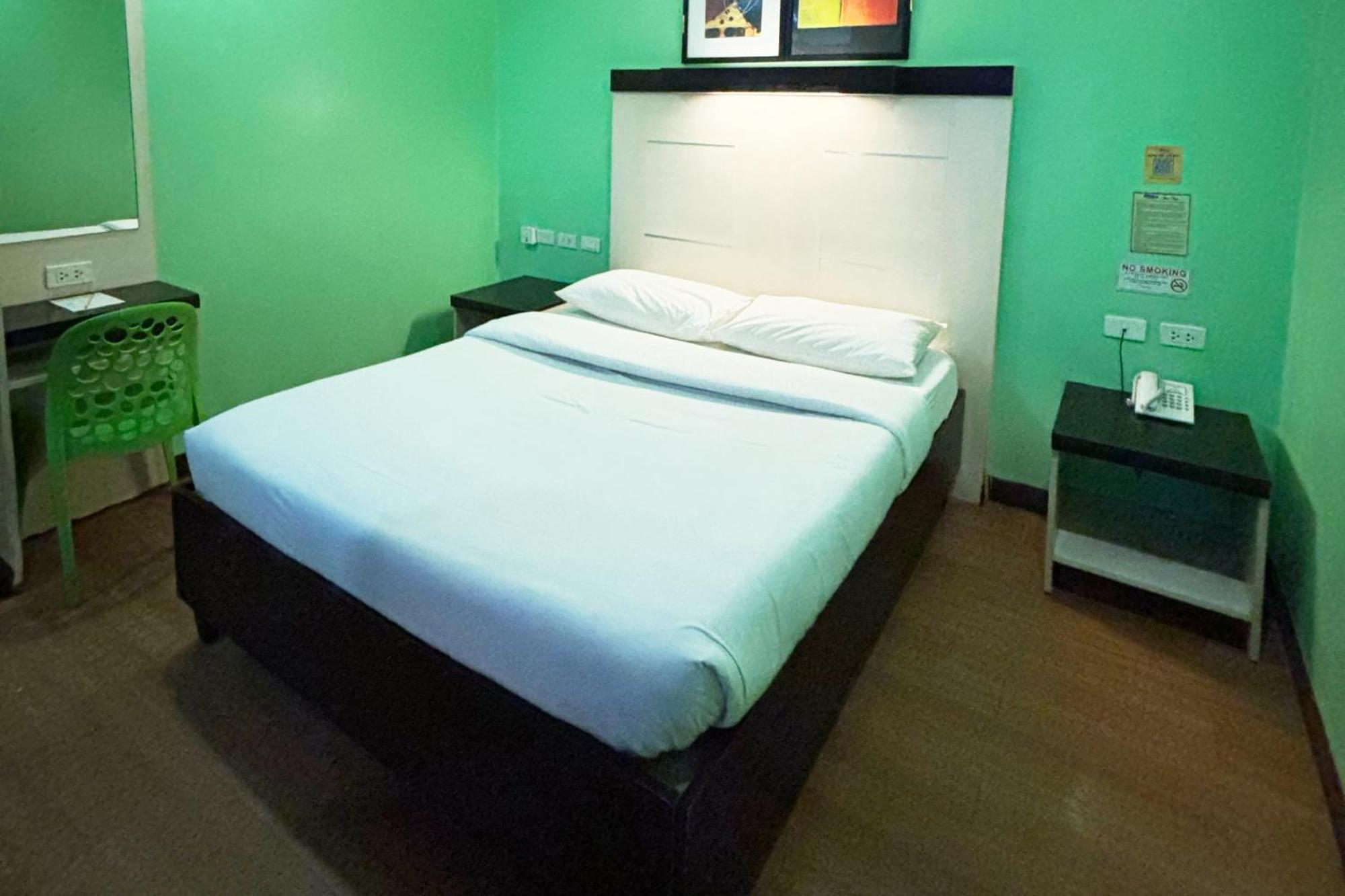 סבו Sugbutel Family Hotel מראה חיצוני תמונה
